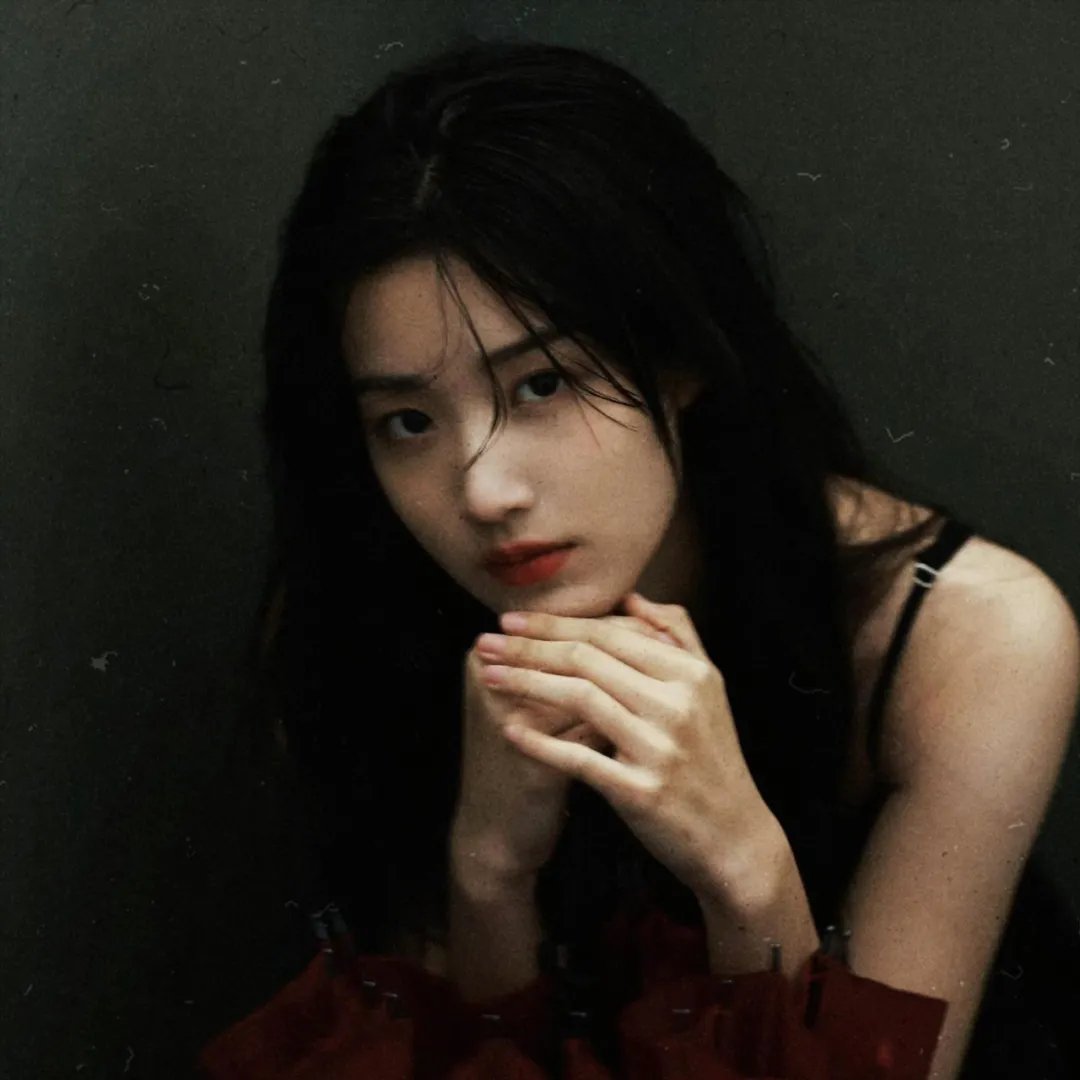 女警